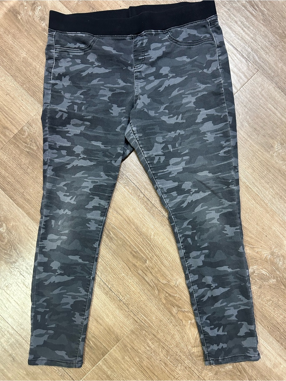 Grayish with black Camo Stretch Leggings